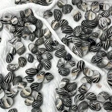 1 Box Grey & Black Zebra Striped Conch Shells - Ocean Themed Handmade Project Materials, Home Party Decor, Mini Crab Replacement Shells Fish Tank Decoration - Set - View 3
