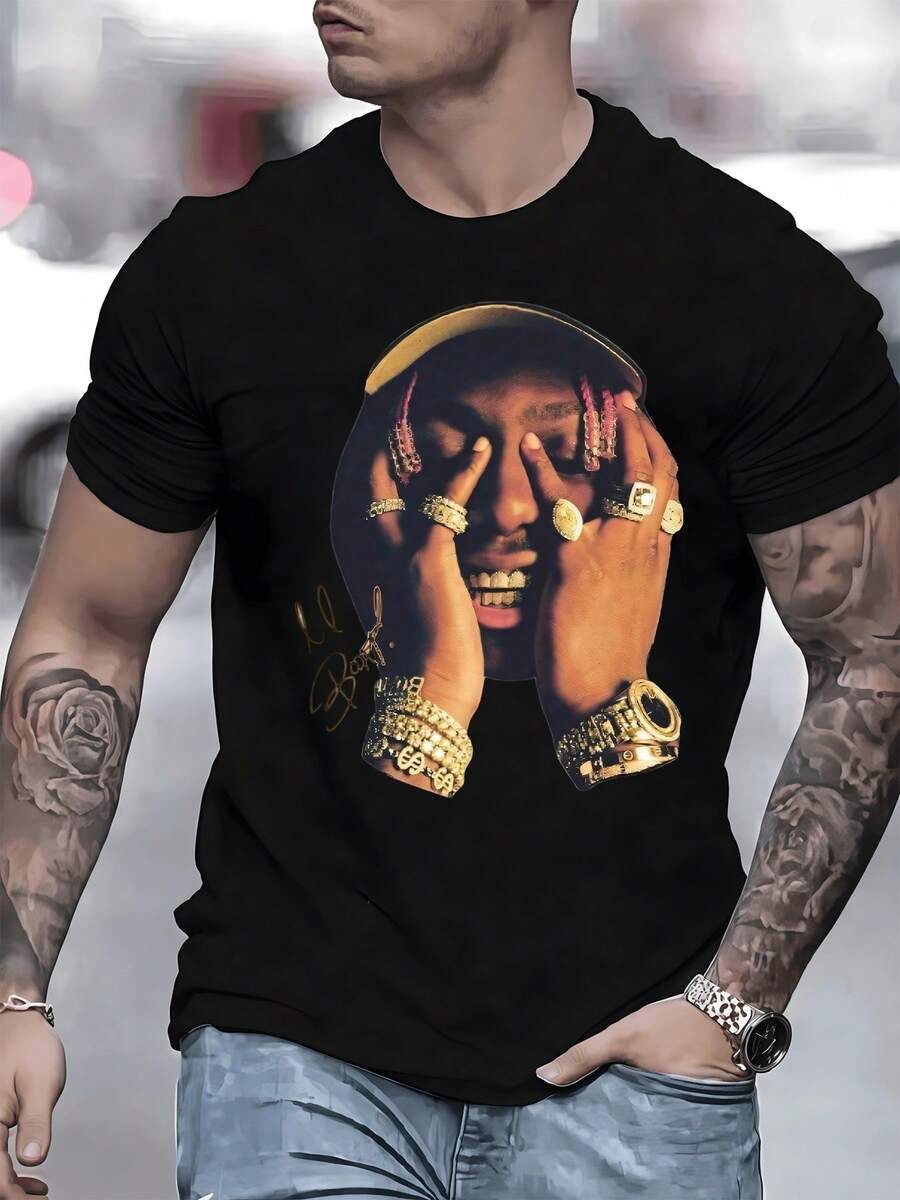 Urban Portrait With Gold Jewelry And Rapper Attitude Symbolizing Success And Extreme Luxury On This Modern Men's T-Shirt For Everyday Wear - 黑色 - 查看 1
