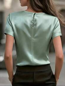 Elegant Women's Plain-Colored Fitted T-Shirt, Formal For The Office - 綠色的 - 查看 2