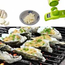 SOKANY 1pc Mini Garlic Grinder - Creative Manual Garlic Press & Crusher - Green Kitchen Gadget - Suitable For Kitchen Use & Outdoor BBQ - View 3