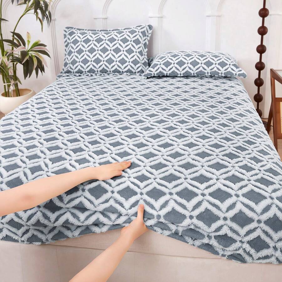 1pc Taffeta Fitted Sheet, Bedding Cover, Fitted Sheet, Mattress Protector, Available In Multiple Colors, Comfortable & Warm Mattress Pad, Minimalist Style Home Textile, Soft Anti-Pilling Bed Cover, Skin-Friendly Fitted Sheet, Excluding Pillowcase