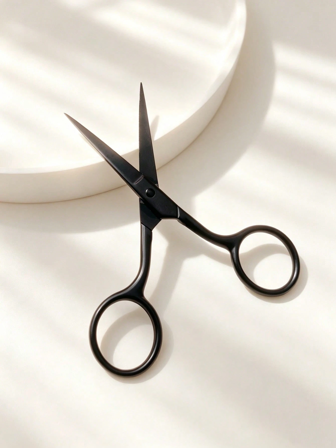 Blush Finish Beauty Tool