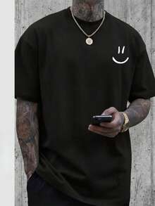 Men T-Shirts - Hitam - View 4