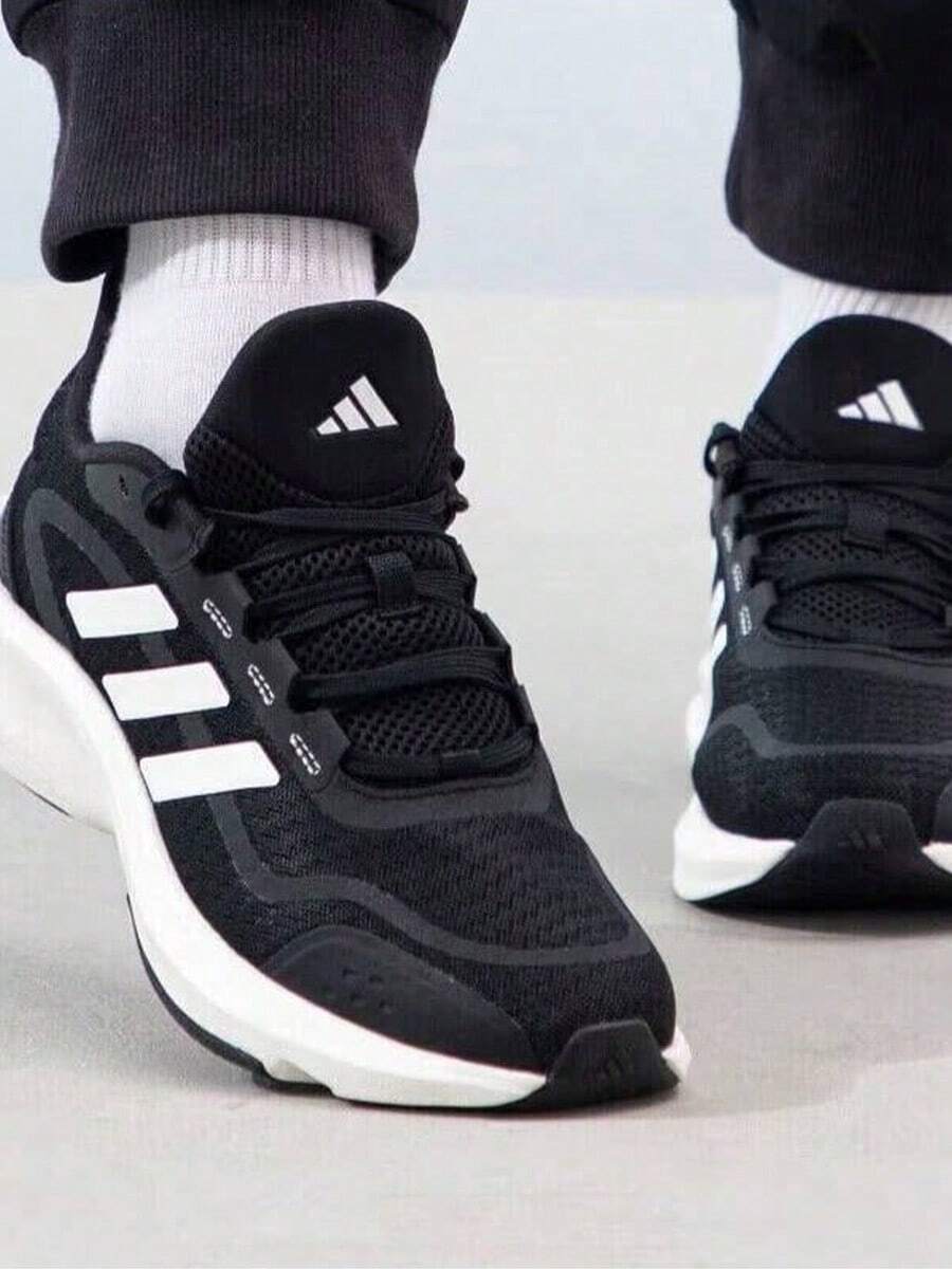 Adidas 阿迪達斯男鞋一年四季可穿運動鞋男士跑步鞋新款厚網輕便避震休閒鞋 - 黑與白 - 查看 1