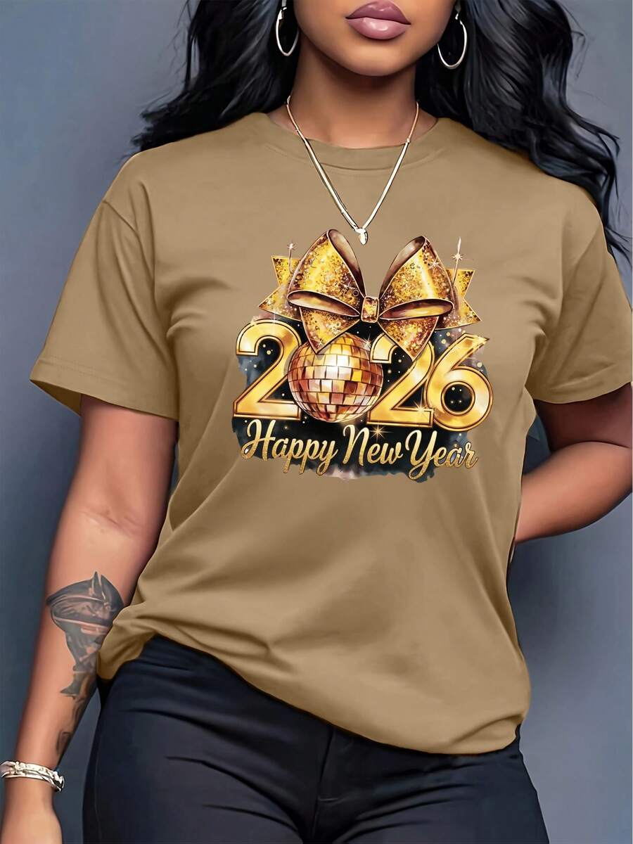 Two Short-Sleeved, Crew-Neck Tops With The Phrase "Happy New Year," Machine-Washable, Perfect For Parties And Holiday Celebrations. Ideal As A Gift For Family Gatherings In 2026. FCV0 - 卡其色 - 查看 1