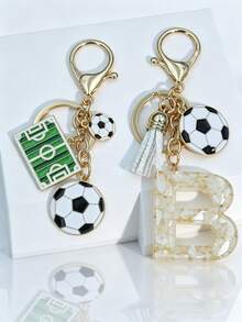 2 piezas Colgante de llavero personalizado con letra de fútbol - Blanco - Ver 3