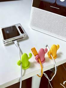 1 buah Pengatur Kabel Meja, Penahan Kabel Pengisi Daya, Klip Manajemen Kabel Data Berbentuk Kaktus, Penyimpanan Kabel Pengisi Daya di Meja dan Samping Tempat Tidur, Penahan Kabel Anti Kusut, Cocok untuk Pekerja Kantoran, Dewasa Muda, dan Penggunaan di Meja. - MultiWarna - View 4
