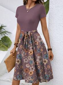 Vestido Midi Floral de Manga Corta y Cuello Redondo para Mujer, con Cintura Ajustable, Estilo Casual para Vacaciones de Verano - Morado - Ver 5