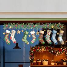 1 pieza Pegatina de ventana con temática navideña que presenta calcetines navideños, ramas de pino, bayas rojas y estrellas; una calcomanía decorativa autoadhesiva con un hermoso patrón, adecuada para superficies lisas como ventanas de tiendas y vidrio interior-Feliz Navidad. - Ver 2