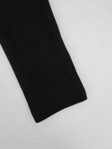 Top elegante de mujer de terciopelo polar con cuello cuadrado, manga larga, ribete festoneado en contraste blanco y negro, ajuste ceñido, camiseta básica para capas en otoño e invierno - Negro - Ver 7