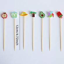20 piezas de palillos de frutas de verano con diseño de dibujos animados, adecuados para bandejas de frutas, cócteles, bebidas, pasteles, decoración de postres, palillos de comida de estilo tropical, cumpleaños, fiesta de playa hawaiana, decoración de mesa de banquete de buffet, suministros para fiestas - Brochetas de bambú con dibujos animados (diseño aleatorio) - Ver 6