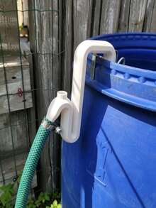 1 pièce Tuyau de trop-plein sans perçage, support de bord de seau, s'adapte aux seaux de stockage d'eau en plastique et aux barils de pluie, associé à un tuyau souple pour la prévention du trop-plein, solution de transfert d'eau de pluie de jardin et de tuyau de trop-plein, tuyau auto-siphonant facile à installer, accessoire pratique pour l'arrosage et le drainage du jardin, drainage automatique sans effort pour les aquariums et les piscines, outil de gain de main-d'œuvre - Plusieurs styles - Voir 2