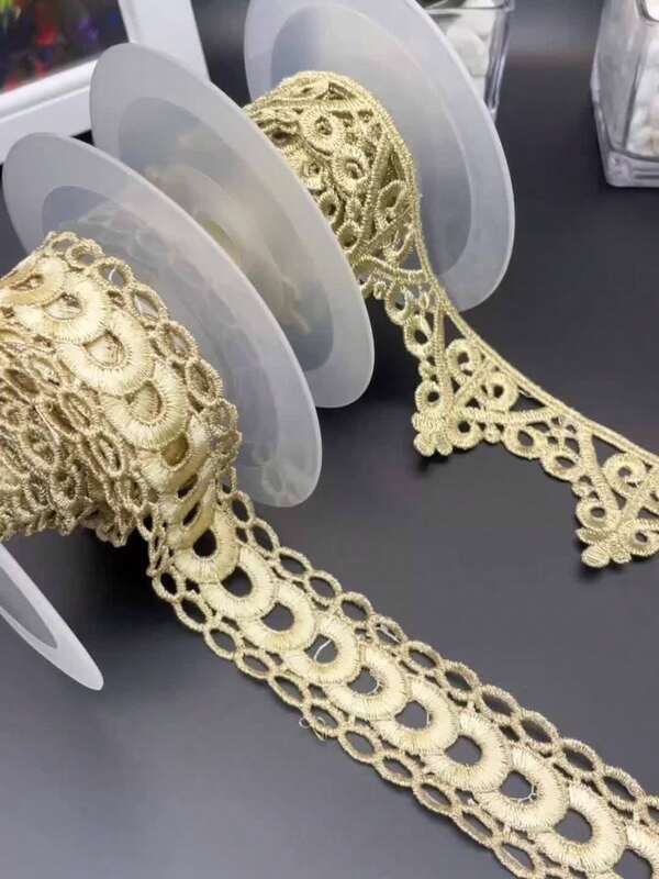 1 Yard Gold Thread Hollow Lace Handmade Accessories Lace Clothing Tassel Embroidery Lace Trim, Gold Thread Lace Clothing Accessories Lace Embroidery Strip Single-Sided Lace Computer Embroidery Hollow Strip Accessories