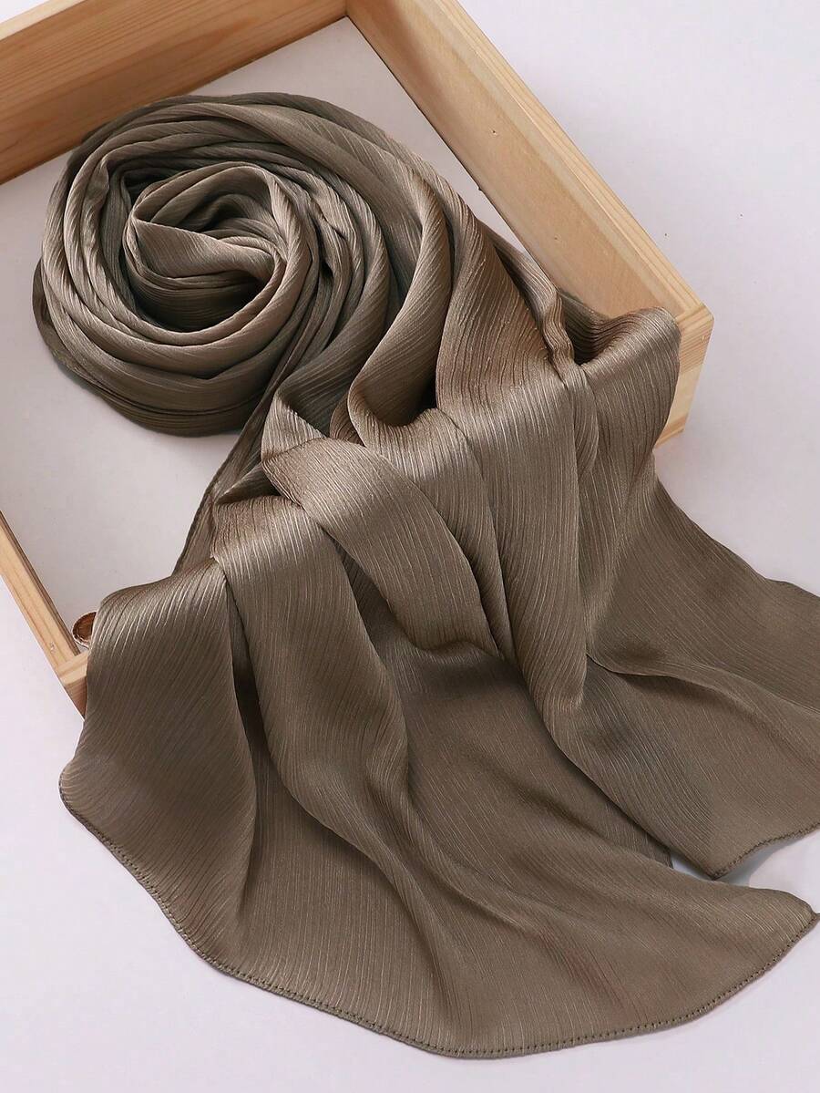 1 Piece Of Solid Color Satin Headscarf With Natural Crinkle Texture For Women. - 摩卡棕 - 查看 1
