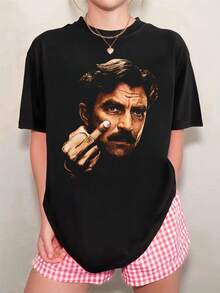 Unisex Oversized Black T-Shirt With Realistic Tom Selleck Portrait Print, Vintage 90s Style, Textured Effect, Magnum P.I. Series, Graphic Cinema Tee, Comfortable Cotton, For Fans - Black - View 1