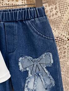 Baby Girl Fashion Vintage 2-Piece Set: White Ribbed Texture Puff Long Sleeve T-Shirt With Denim Bow + Frayed Hem Bow Applique Denim Long Pants - White - View 6