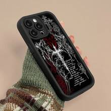 Fundaparateléfonocondiseñoabstractoquepresentaintrincadospatronesgóticosenblancoyrojoconelementosdetexto;compatibleconSamsung,iPhone17,iPhone16ProMax,iPhone15ProMax,iPhone13yiPhone12;fabricadaenTPUparaunaprotecciónapruebadegolpesycaídas.Unaopciónperfectaparaquienesaprecianelarteyelestiloúnicos. - Negro - Ver 4