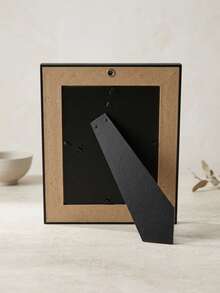 Portarretratos Decorativo de Madera con Marco Interior Contrastante, Estilo Rústico Moderno para Foto Tamaño 8x10, Ideal para Sala, Recámara u Oficina, Diseño Elegante para Mesa o Repisa, Perfecto para Enmarcar Retratos Familiares y Recuerdos, Regalo para Cumpleaños, Aniversario, Boda o Inauguración de Casa - Madera - Ver 4