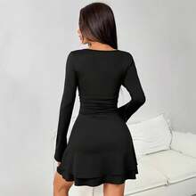 Vestido corto mujer manga larga cuello V parches ajustado cintura entallada estilo europeo-americano - Negro - Ver 3