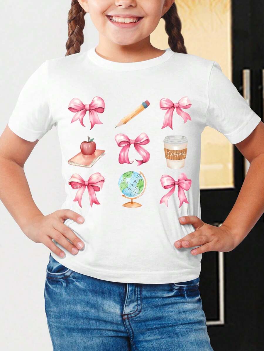 Camiseta de Niño Niña con Estampado de Lazos Rosas Manzana Libro Lápiz Globo Terraqueo y Vaso de Café Estilo Colegial y Coqueto para Ropa de - Blanco - Ver 1