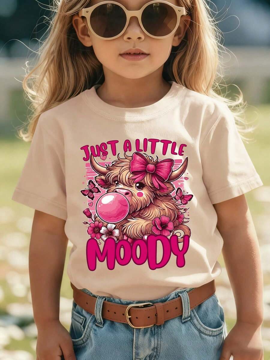 Girls' Short-Sleeved T-Shirt, Summer Style, With "JUST A LITTLE MOODY" Print, Showing A Cartoon Calf Blowing Bubbles With A Bow, Casual And Versatile NY Top - 卡其色 - 查看 1
