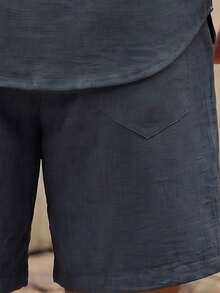 男士休閒短袖襯衫與短褲套裝，夏季新款純色翻領襯衫與休閒短褲，仿亞麻紋理，附口袋，男士休閒時尚套裝 - 灰色 - 查看 9