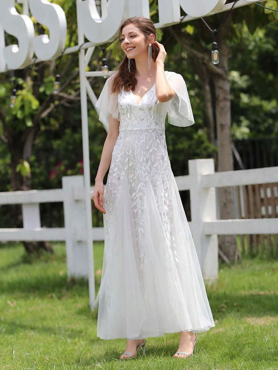 EVERPRETTY 浪漫優雅奢華葉片亮片刺繡白色婚紗正式晚禮服,優雅設計,適合婚禮、週年紀念及半正式場合 - 白色 - 查看 1