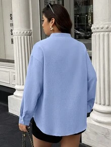 夏季大尺碼杏色條紋金屬鈕扣開衩下擺V領休閒優雅女款襯衫，適合日常、外出、通勤穿著 - 牛仔藍 - 查看 5