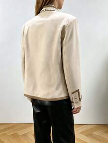 休閒優雅通勤女款鈕扣長袖對比色拼接織紋斜紋布夾克，附口袋與內裡，適合機場、日常辦公、校園、度假等多種場合，百搭 - 杏色 - 查看 8