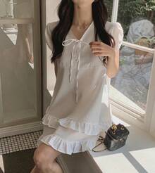 New Korean-Style Summer Collection For 2026: A Sweet And Gentle Mini Dress With Double Ruffles And A Ribbon Tie, Featuring A Half-Open Collar. - White - View 6