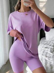淡紫色