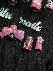 10 piezas de uñas postizas cortas tipo pato totalmente cubiertas hechas a mano, uñas rosas, estilo dulce picante girly punk Y2K, uñas postizas reutilizables con pegamento de gelatina y lima de uñas, adecuadas para festival de música, fiesta de cumpleaños, atuendo casual de calle, estilo diario de chicas - Rosa - Ver 6