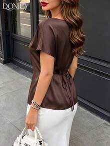 DONICY Blus Kasual Modis Wanita Warna Cokelat dengan Ikat Pinggang dan Leher Bulat - Coffee Brown - View 2