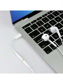 1pc USB C To 3.5mm Earphone Jack Adapter USB C To Aux Audio High Quality Conversion Cable Plug And Play Wired Converter Compatible With Phone 17/16/15/ All Series Devices Universal Converter - White - View 2