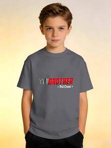 1 pieza Camiseta de niño con gráfico humorístico de Brother Pit Team Racing, popular para cumpleaños y fiestas familiares, estilo urbano. - Rojo - Ver 7
