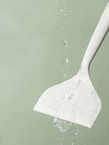 One-Piece Silicone Wide Spatula, Heat-Resistant Non-Stick Pan Turner, Long Heat-Insulated Handle Design; Compatible With Flat Bottom Pans, Cast Iron Griddles, Suitable For Frying Steak, Pancakes, Eggs, Grilled Meat, Soft Silicone Won't Damage Pan Interior, Three-Color Minimalist Highly Attractive Design, Hanging Storage Saves Space, Essential Kitchen Utensil For Home Cooking - Multicolor - View 3