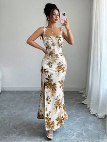 Women's Floral Mermaid Maxi Dress With Thin Straps And Bow, Square Neck, Ruched, Bodycon, For Wedding Guests, Beach Vacations And Date Nights. - 金色 - 查看 5