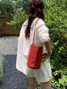 2026 New Blue Pure Handmade Woven Bag, Women's Shoulder Bag, Armpit Bag, Fashionable Commuting Bag, Daily Travel Charm, Versatile Leisure Bucket Bag - Red - View 4