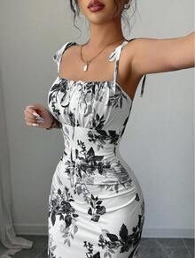 Women's Floral Mermaid Maxi Dress With Thin Straps And Bow, Square Neck, Ruched, Bodycon, For Wedding Guests, Beach Vacations And Date Nights. - 灰色 - 查看 3