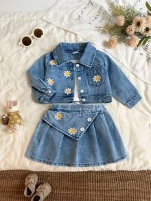Baby Girl Pastoral Style Early Autumn Daisy Print Jacket + Solid White Camisole + Matching Pleated Skirt 3-Piece Set, Perfect For Outings / Photography, Versatile For Daily Wear - Light Wash - View 2