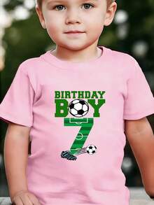 Boy's Number 7 Birthday Party T-Shirt, Featuring A "Birthday Boy" Print In Green Lettering, A Casual Short-Sleeved Sporty Style With Stadium Numbers And A Soccer Ball Design. - 紅色 - 查看 2