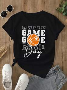 Orange Basketball With A Heart Inside Symbolizing The Passion And Energy Of The Sport. Women's T-Shirt, 100% Cotton, Comfortable And Modern For Fans Of The Game And Joy. - 黑色 - 查看 1