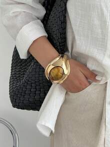 1pc Heavy-Duty Geometric Exaggerated Inlaid Resin Faux Gemstone Charm Jewelry Metal Asymmetrical Large Water Drop Spring Cuff Bracelet, Vintage Fashion, Luxurious Light Luxury, Wedding Banquet, Vacation Party, Daily Casual, Street Style, Women Couples Holiday Birthday Versatile Bracelet Gift - Bracelet - View 4