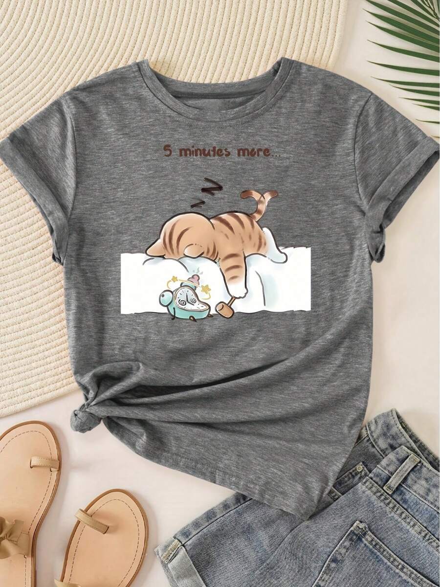 Camiseta de manga corta para mujer, serie "Cinco Minutos para Dormir", estilo casual de cuello redondo, estilo retro a la moda, estilo deportivo casual para primavera y otoño, disponible en - Gris Oscuro - Ver 1
