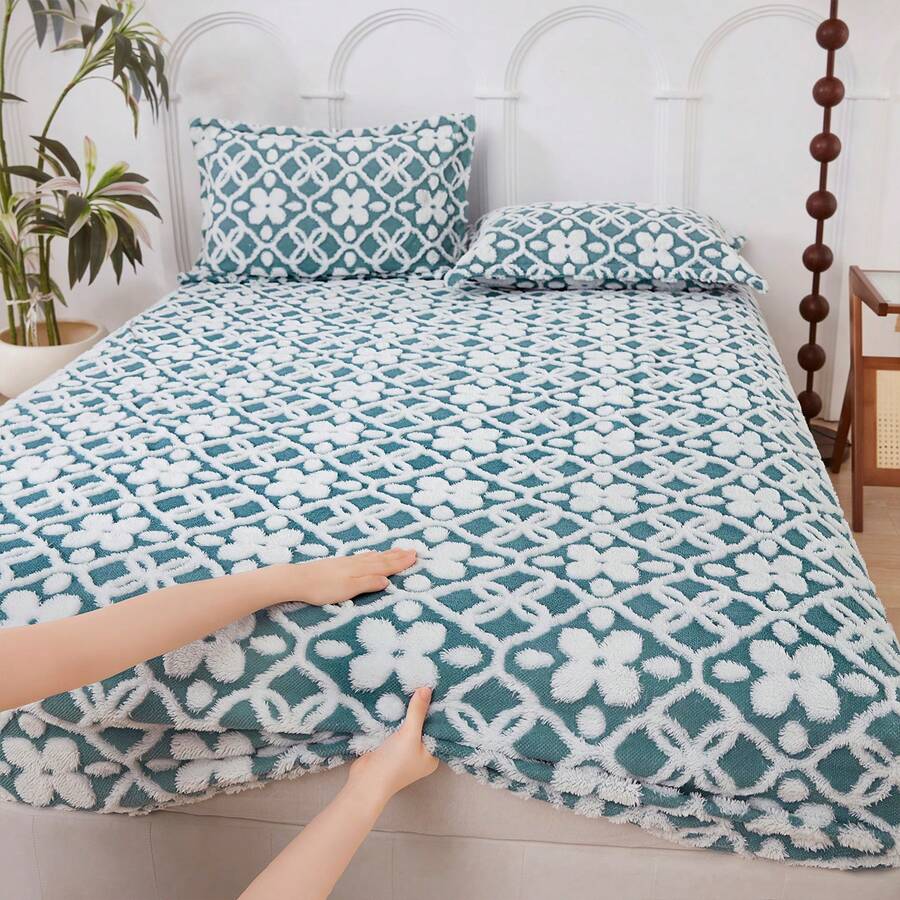1pc Taffeta Fitted Sheet, Bedding Cover, Fitted Sheet, Mattress Protector, Available In Multiple Colors, Comfortable & Warm Mattress Pad, Minimalist Style Home Textile, Soft Anti-Pilling Bed Cover, Skin-Friendly Fitted Sheet, Excluding Pillowcase