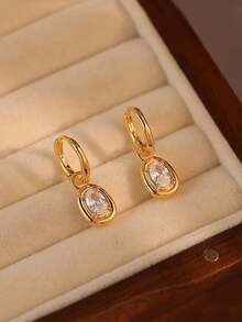 1 Pair Elegant Minimalist Geometric Design Cubic Zirconia Inlaid Shiny Luxury Earrings For Women Daily Commute And Casual Wear - Yellow Gold - View 5