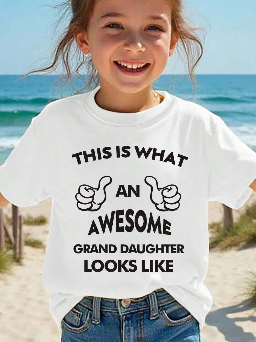 Camiseta de manga corta para niñas, estilo casual y versátil, con la impresión "ASÍ SE VE UNA NIETA INCREÍBLE" NY-DX4282 - Blanco - Ver 1