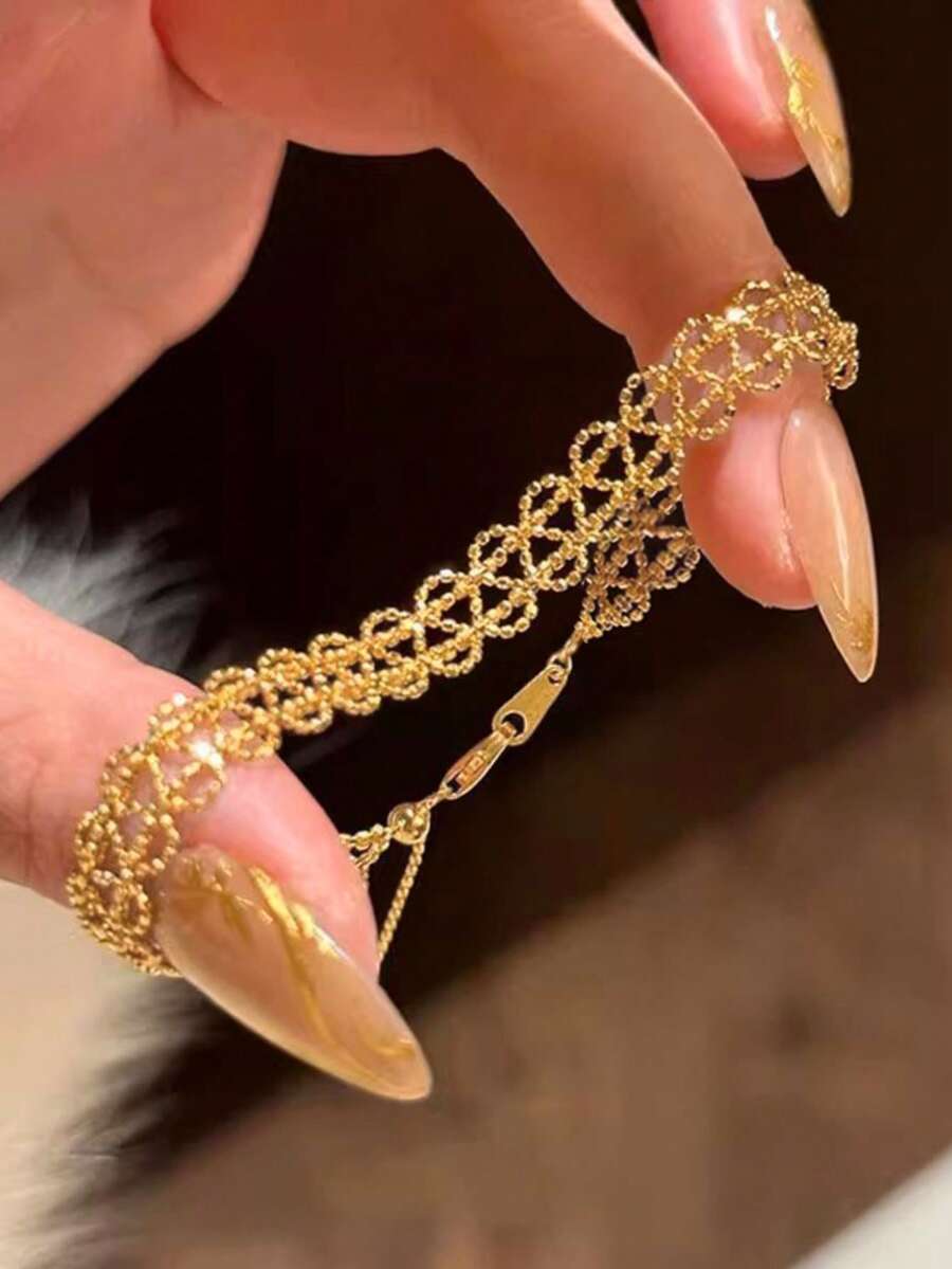 1 Stainless Steel Lace-Style Floral Bracelet – Fashionable, Elegant, Delicate, Adjustable, Unique Design, High-End - Gold - View 1