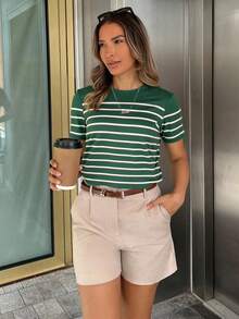 Camiseta casual versátil de rayas con gráficos para mujeres - Verde militar - Ver 1