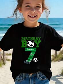 Boy's Number 7 Birthday Party T-Shirt, Featuring A "Birthday Boy" Print In Green Lettering, A Casual Short-Sleeved Sporty Style With Stadium Numbers And A Soccer Ball Design. - 黑色 - 查看 3